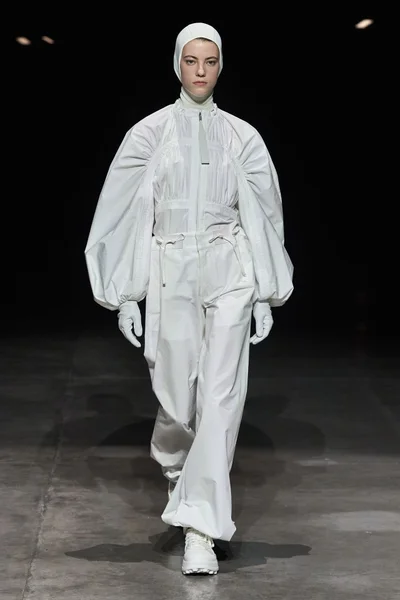 Look 53